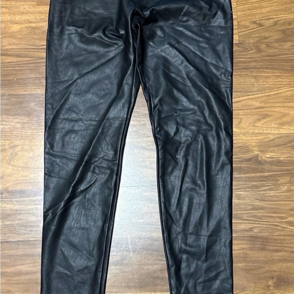 wild fable Black Faux Leather Leggings size Small